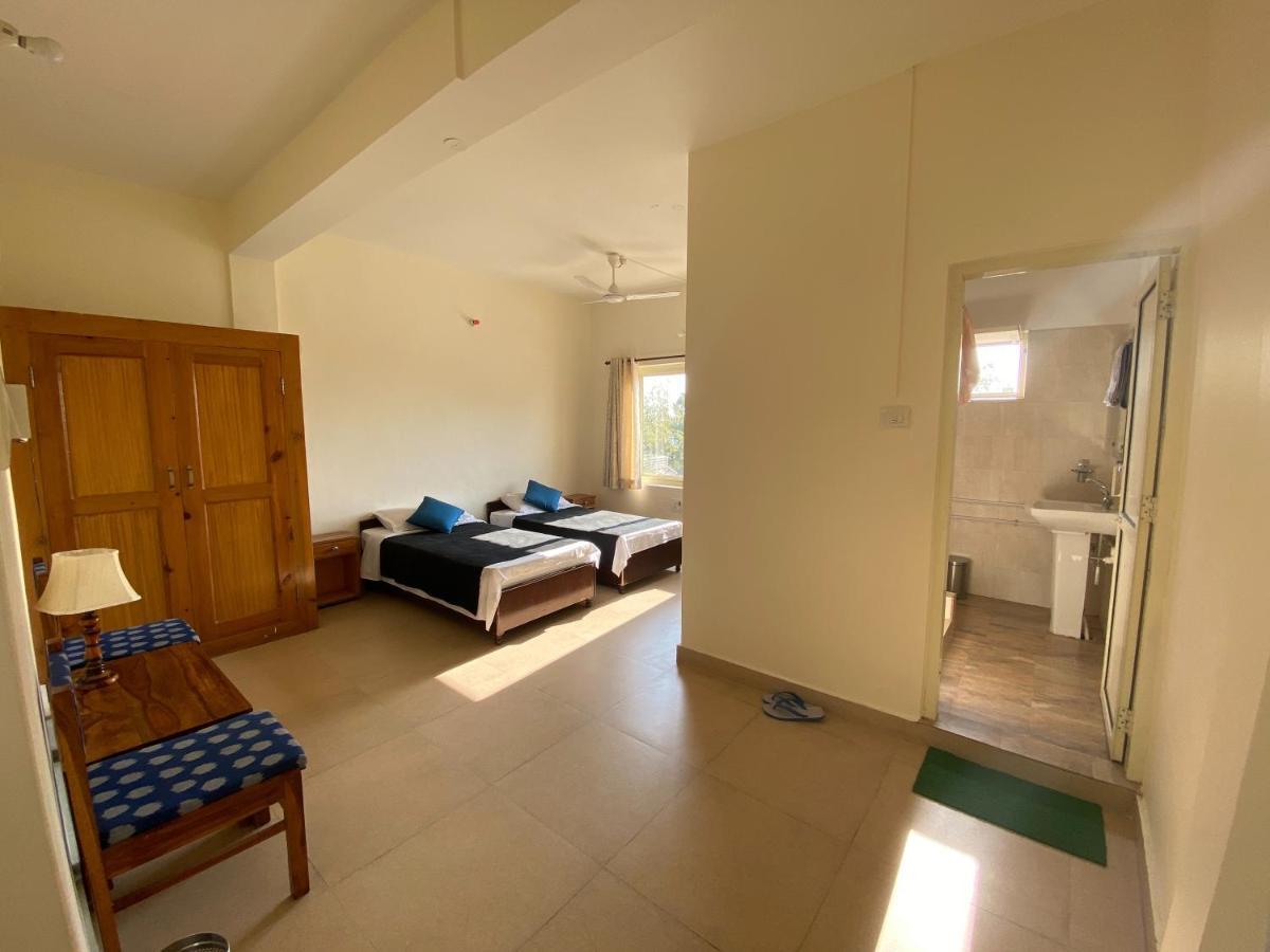 Zhim Zhim Guest House บีร์ ภายนอก รูปภาพ