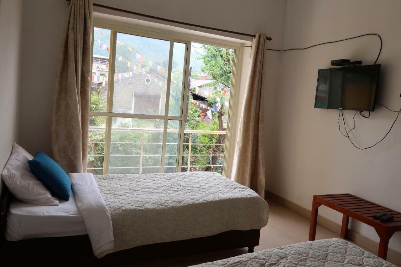 Zhim Zhim Guest House บีร์ ภายนอก รูปภาพ