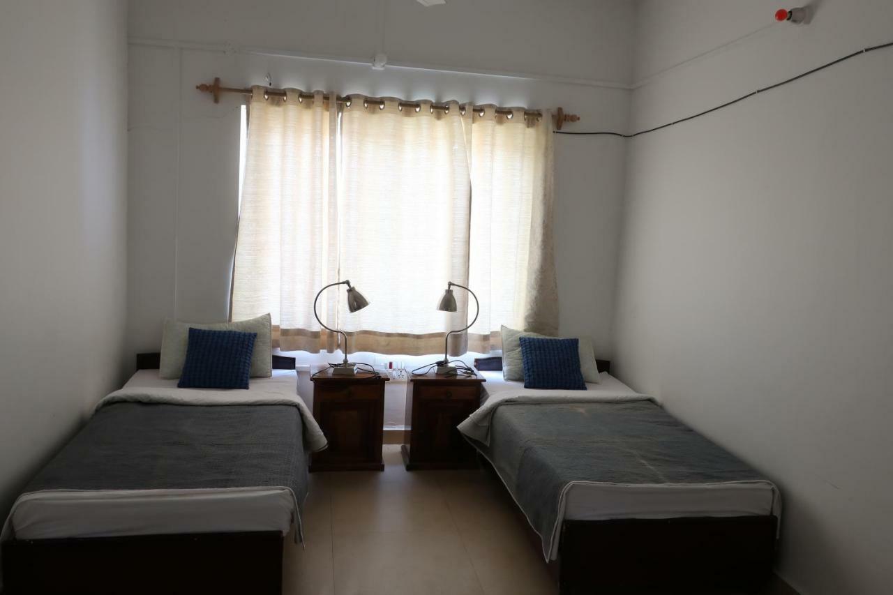 Zhim Zhim Guest House บีร์ ภายนอก รูปภาพ