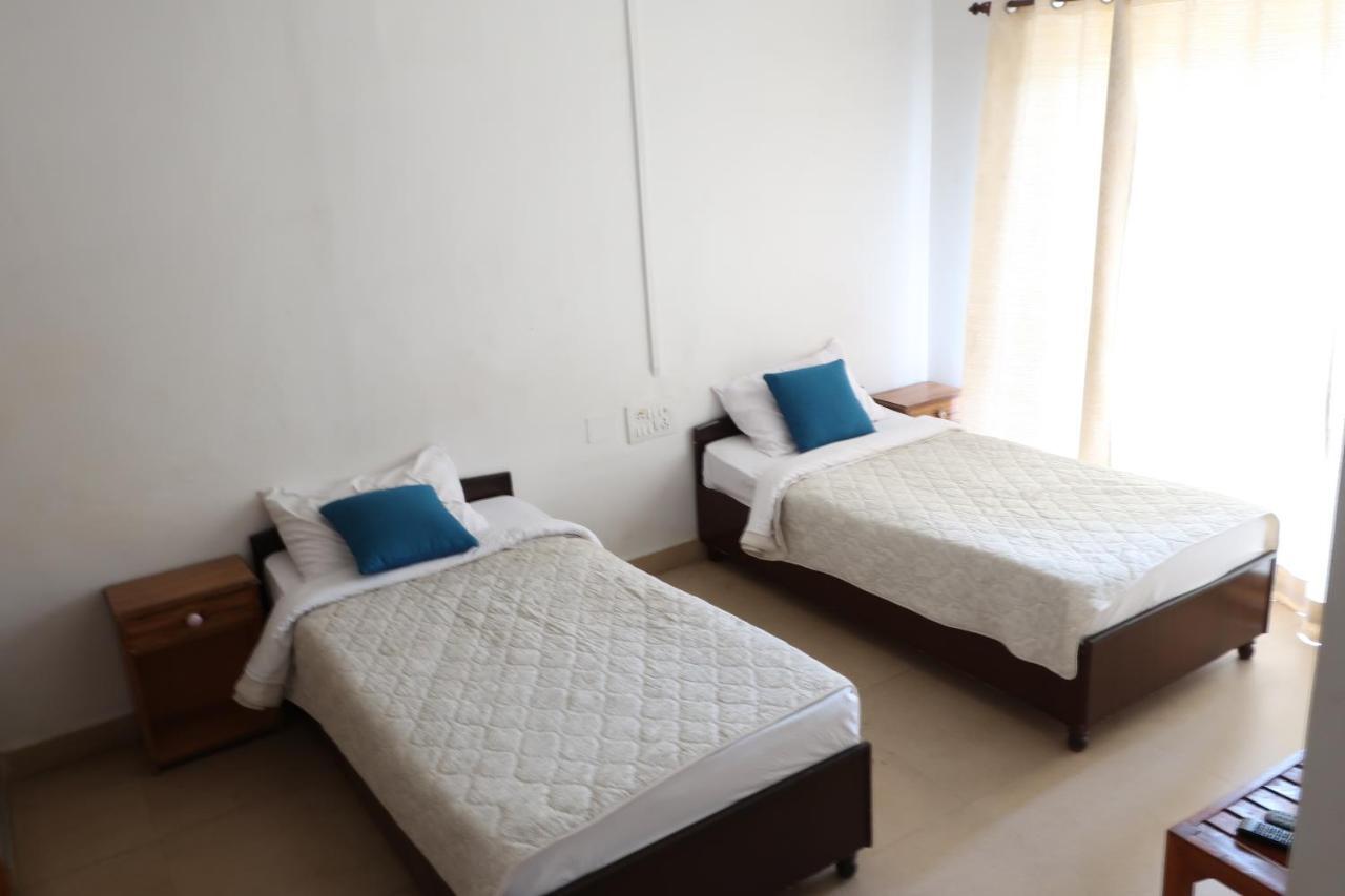 Zhim Zhim Guest House บีร์ ภายนอก รูปภาพ